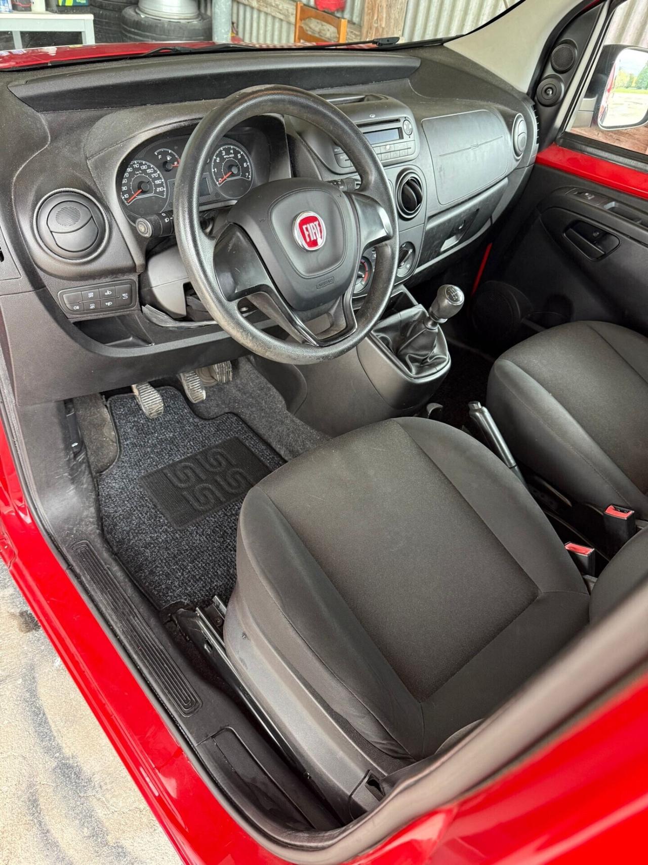 Fiat qubo 5posti 1.4 natural power EURO6 Uniproprietà