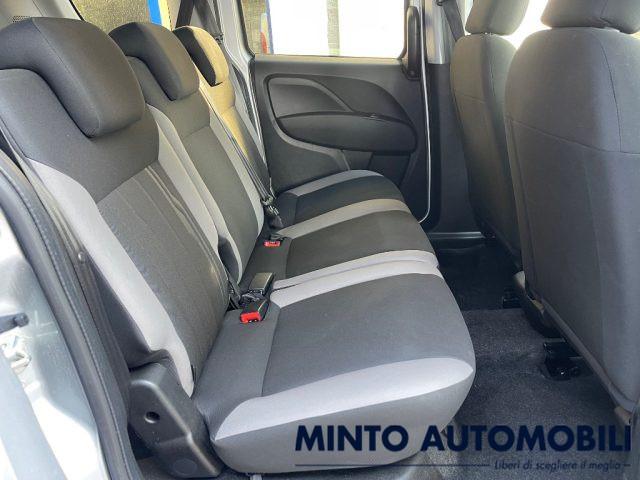 FIAT Doblo COMBI 1.6 MJT 120 CV LOUNGE AUTOCARRO 5 POSTI