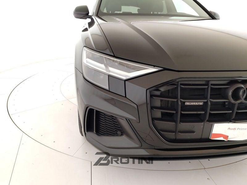 Audi Q8 Q8 3.0 tdi mhev S line edition quattro 231cv tiptronic