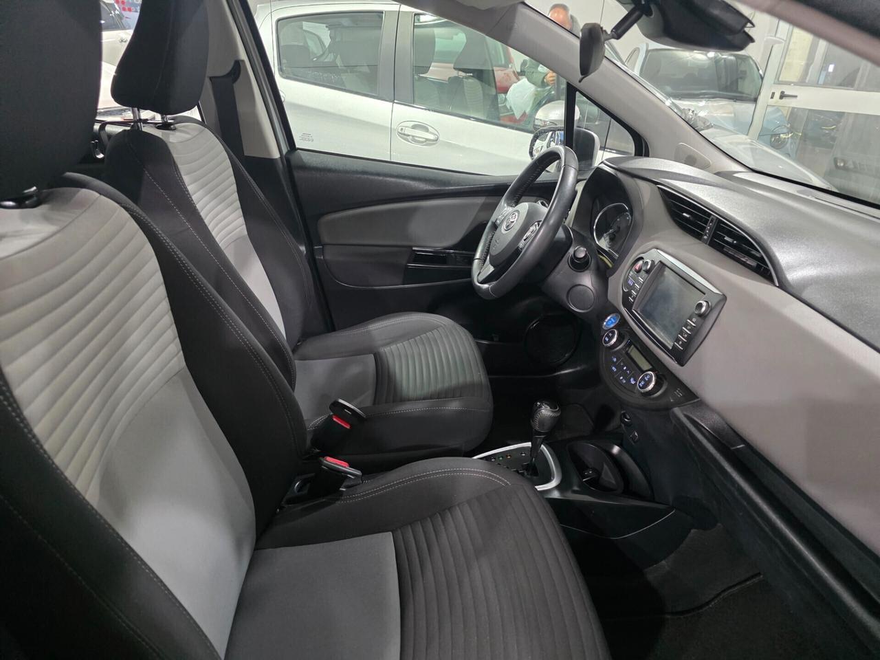 Toyota Yaris 1.5 Hybrid 73cv 1 PROPRIETARIO 2017