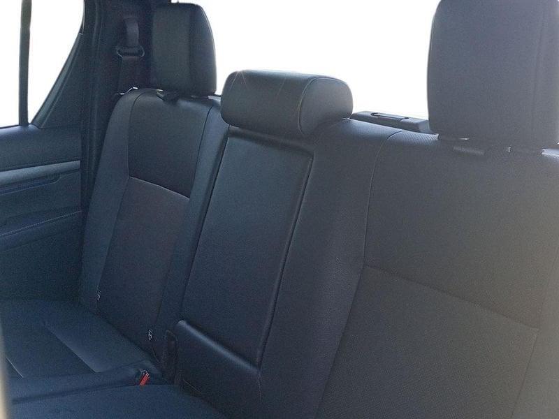 Toyota HiLux Double Cab 2.8 D Invincible 4WD A/T