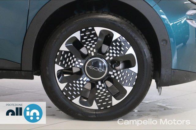 FIAT 600 600 1.2 Hybrid 100cv La Prima