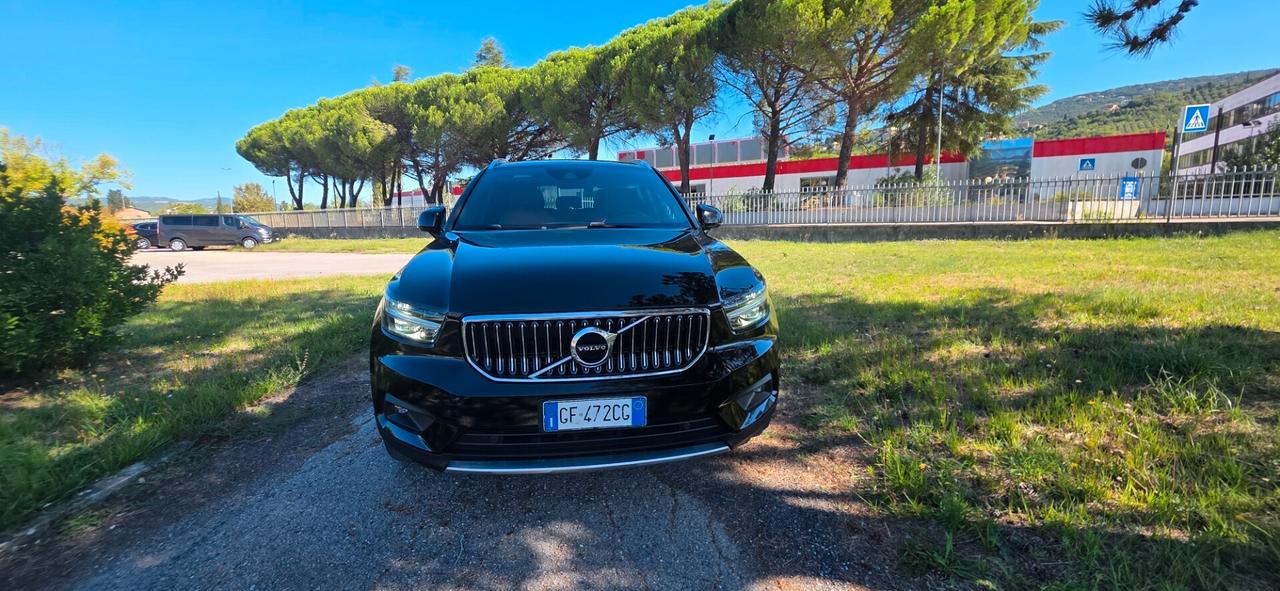 Volvo XC40 T5 261 CV Recharge Plug-in Hybrid Inscription