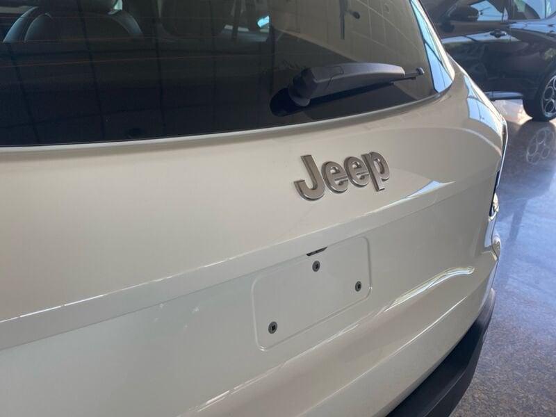 Jeep Avenger e-Hybrid 1.2 MHEV e-Hybrid Turbo Altitude