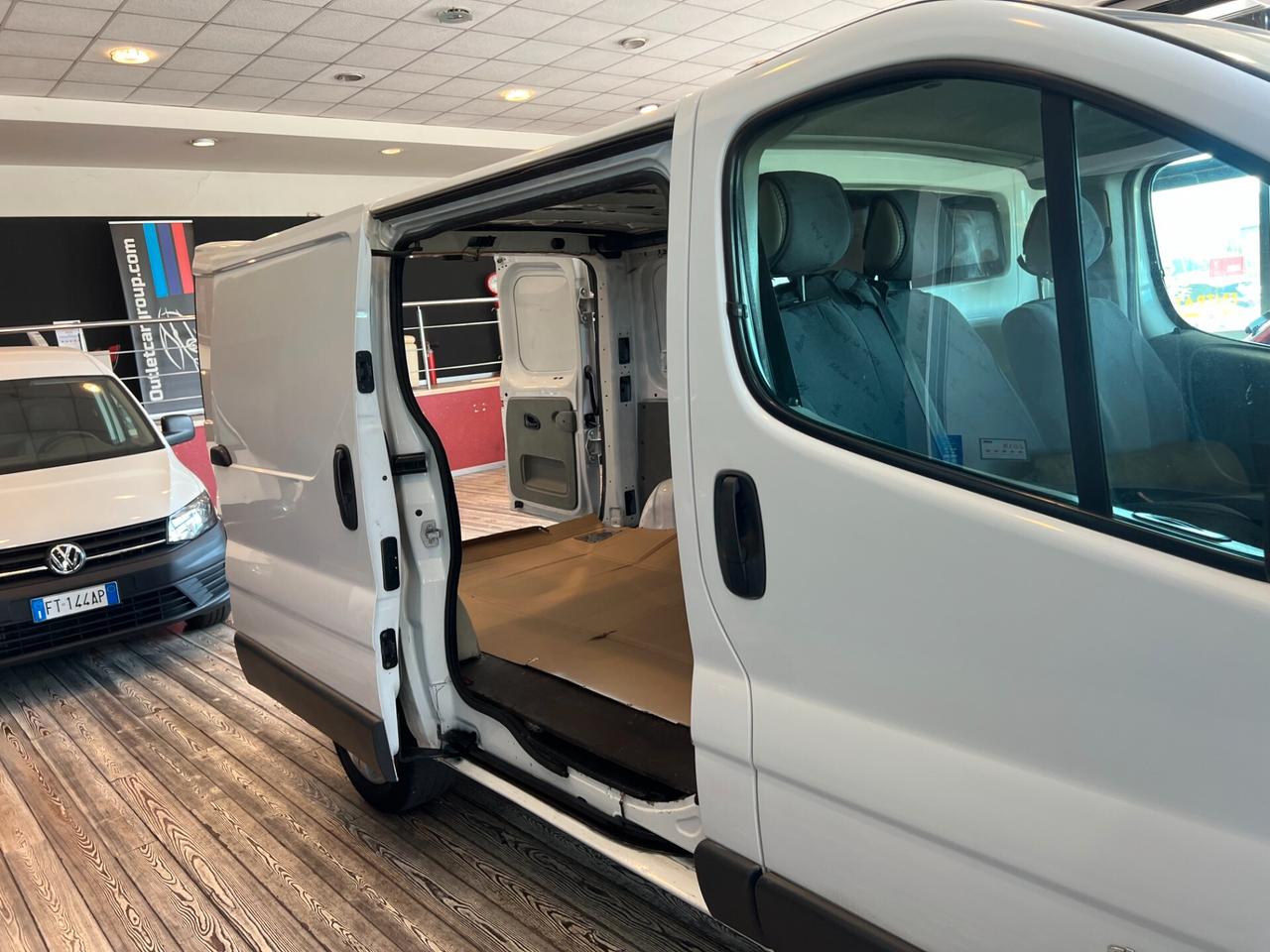RENAULT TRAFIC 1.9 Dci / UNICO PROPRIETARIO