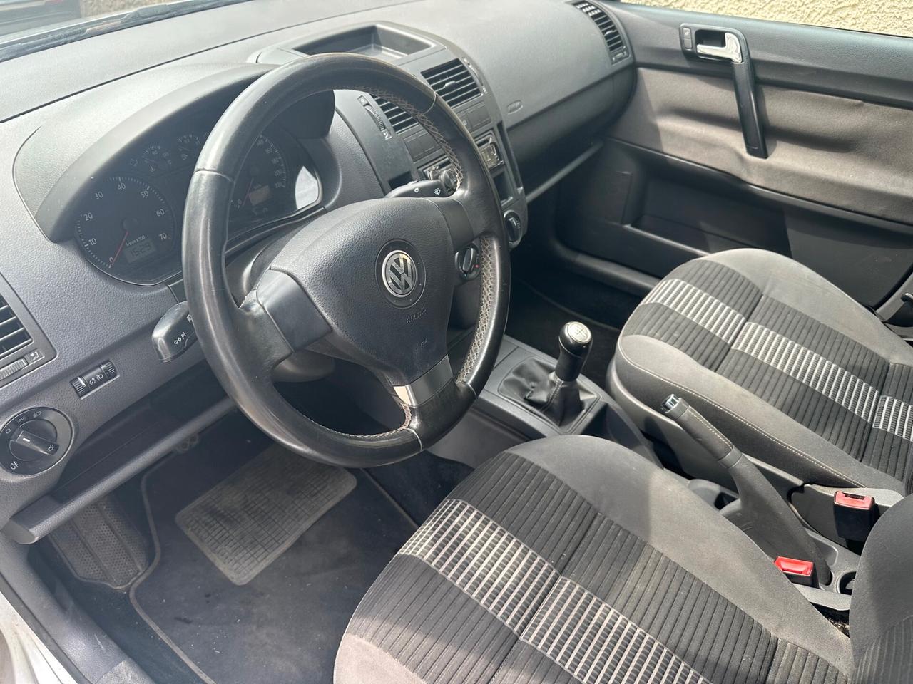 Volkswagen Polo 1.4/80CV 16V 5p. Comfortline