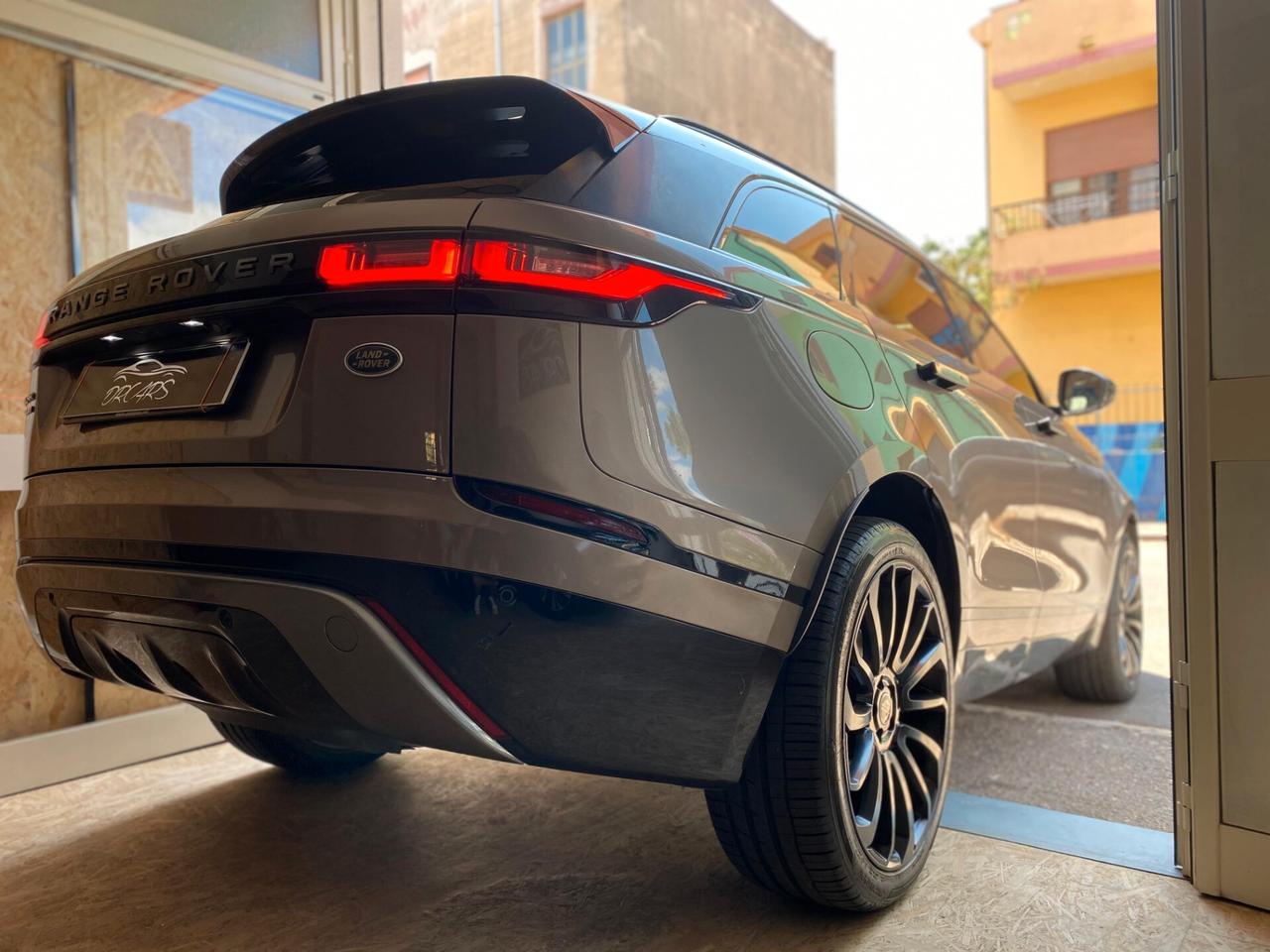 Land Rover Range Velar 2.0D I4 240 CV R-Dynamic