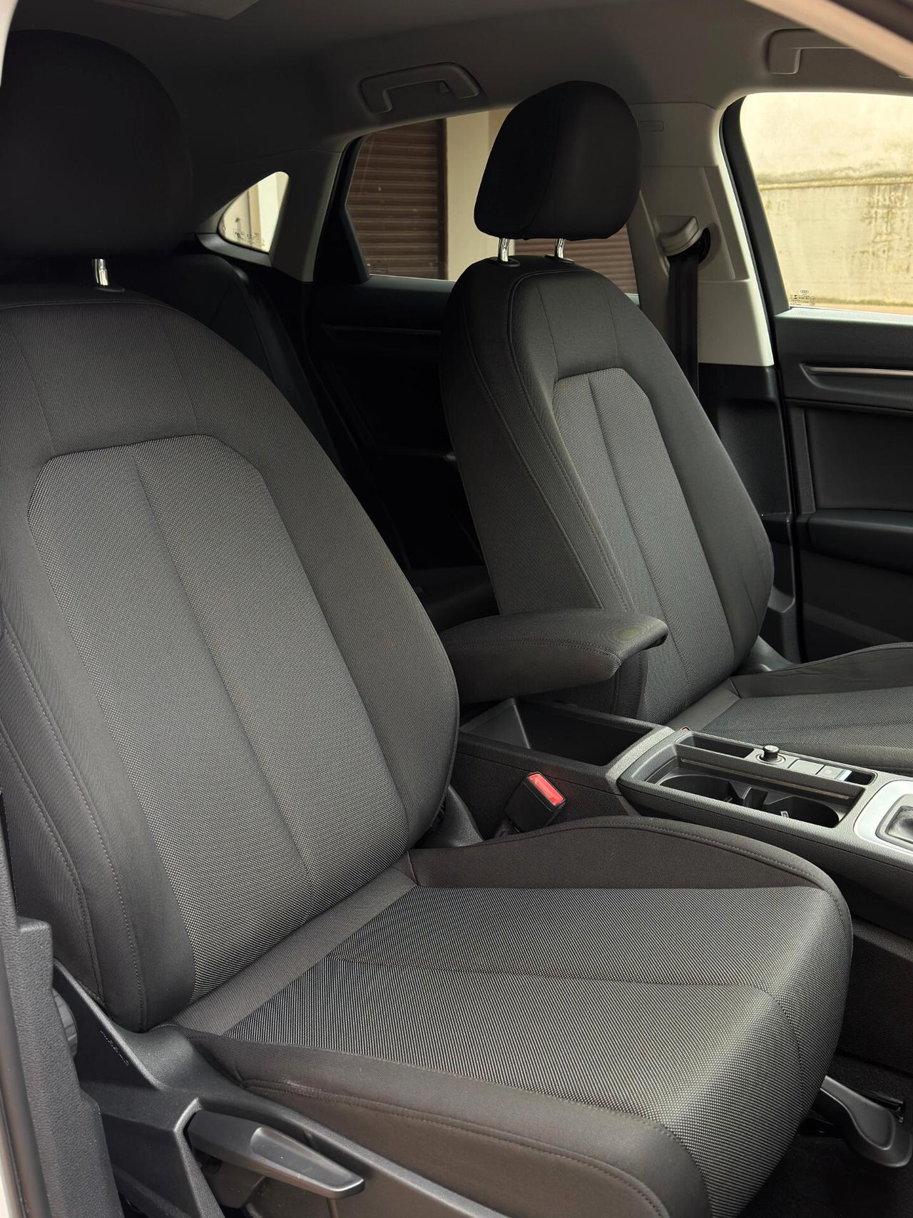 Audi Q3 SPB 35 2.0 TDI S tronic Business Plus 150 cv