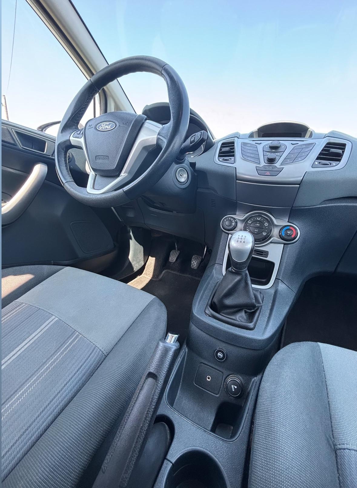 Ford Fiesta 1.2 5 porte Bz.- GPL Titanium