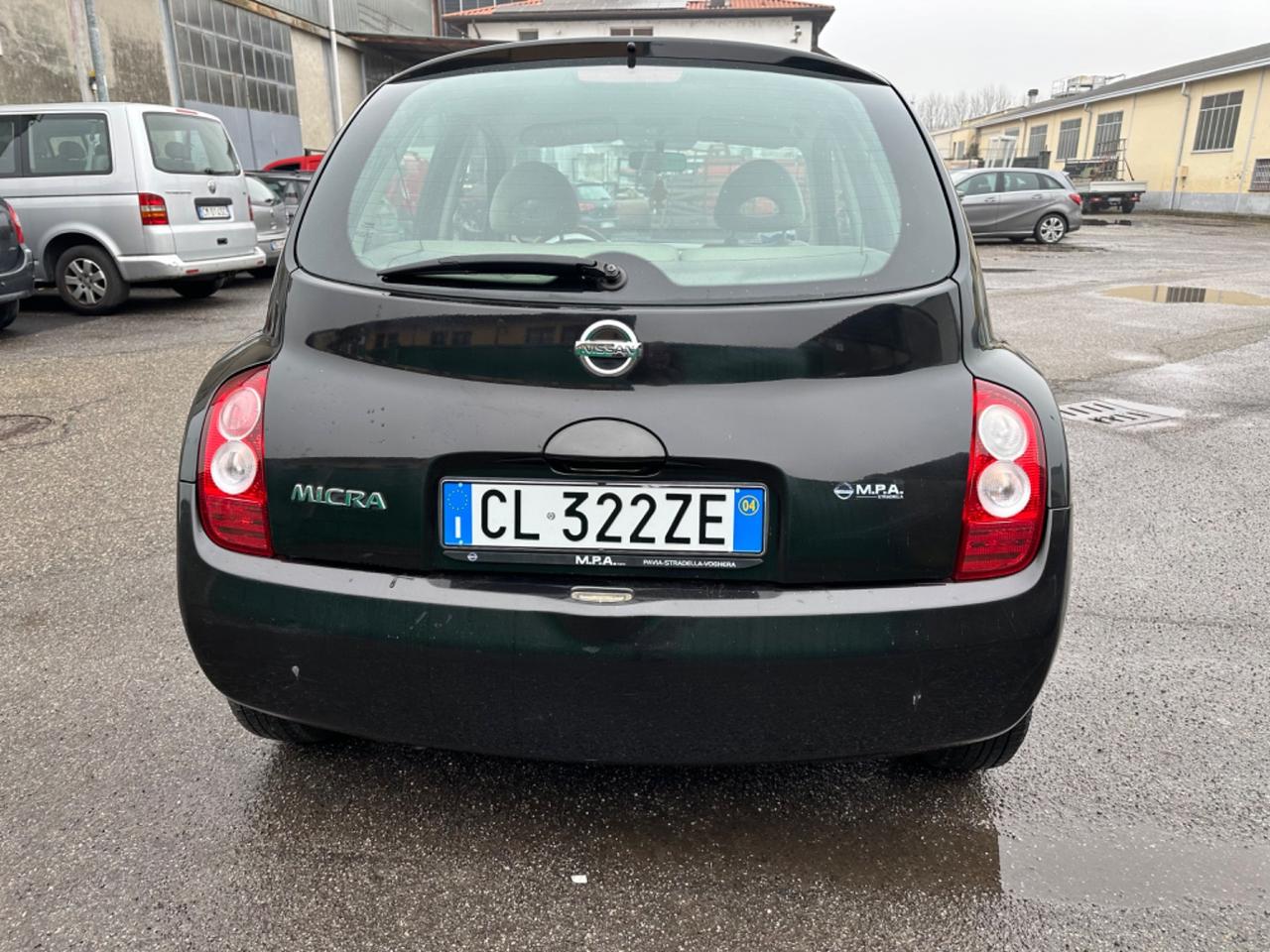 Nissan Micra 1.0 16V 5 porte Visia