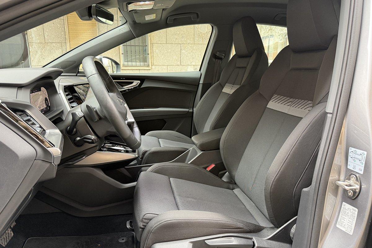 AUDI Q4 SPB 40 e-tron Business Advanced