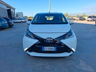 Toyota Aygo 1.0 BENZINA - 2014 AUTOMATICA !!!!!!!!