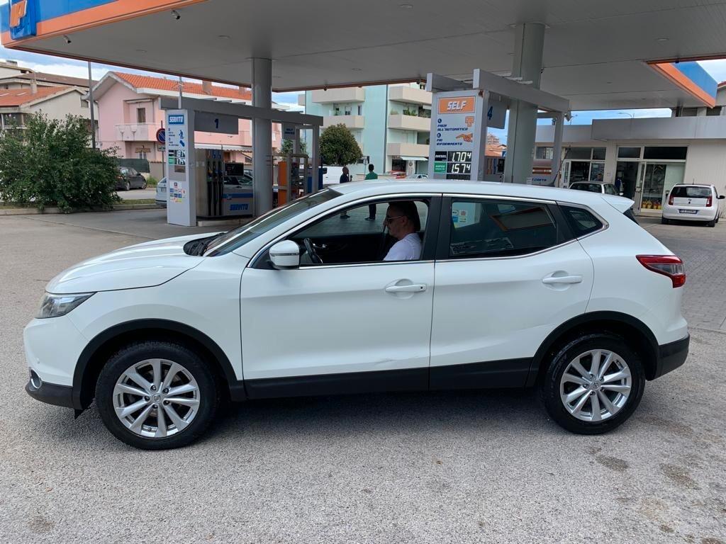 Nissan Qashqai 1.5 dCi Acenta