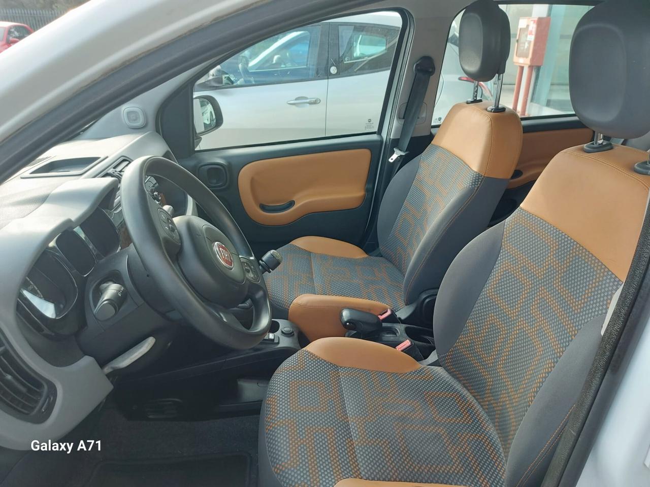 FIAT PANDA 0,9 METANO 85 CV TREKKING 5P