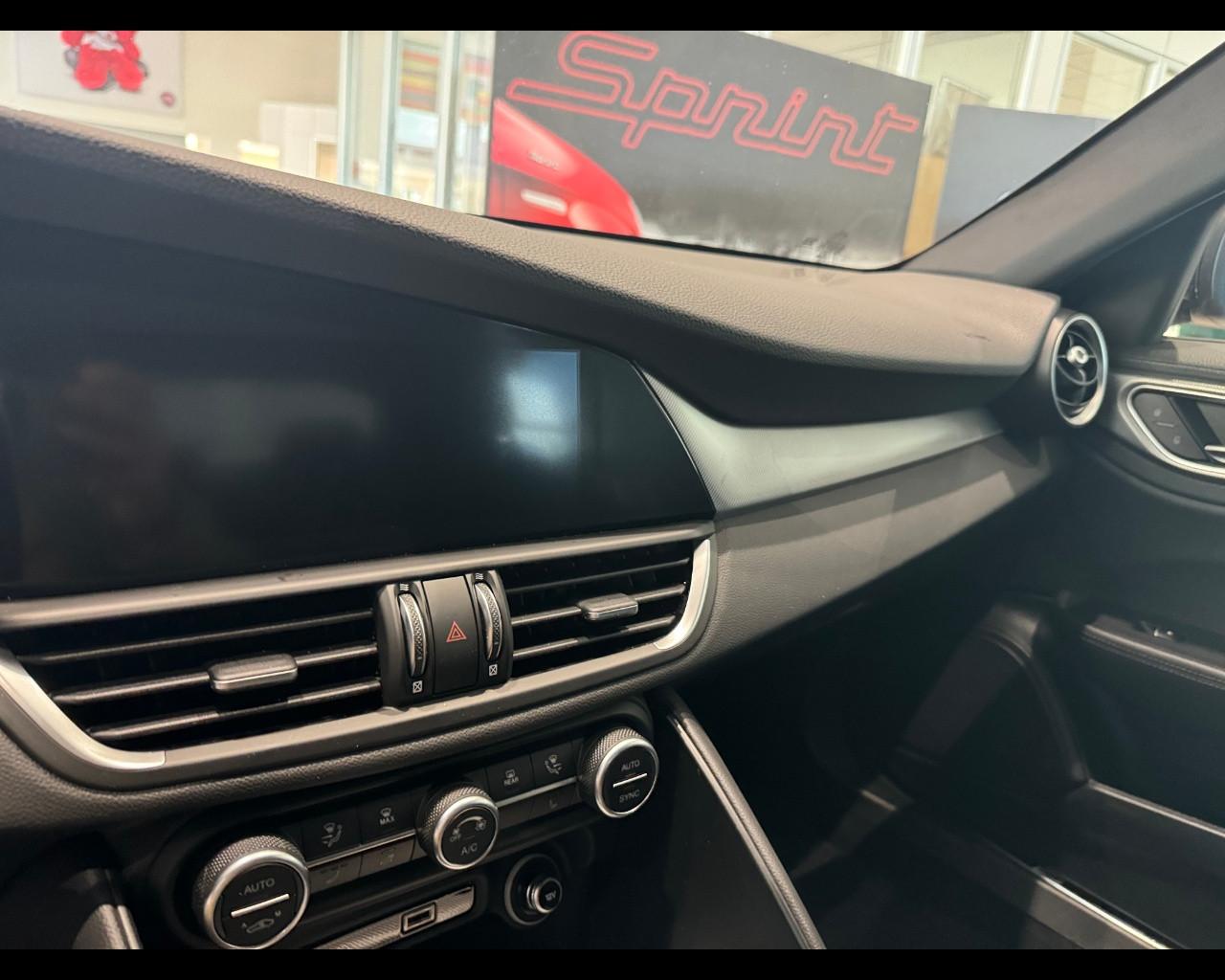 ALFA ROMEO Giulia My23 2.2 Turbo Diesel 210 Cv Awd Veloce
