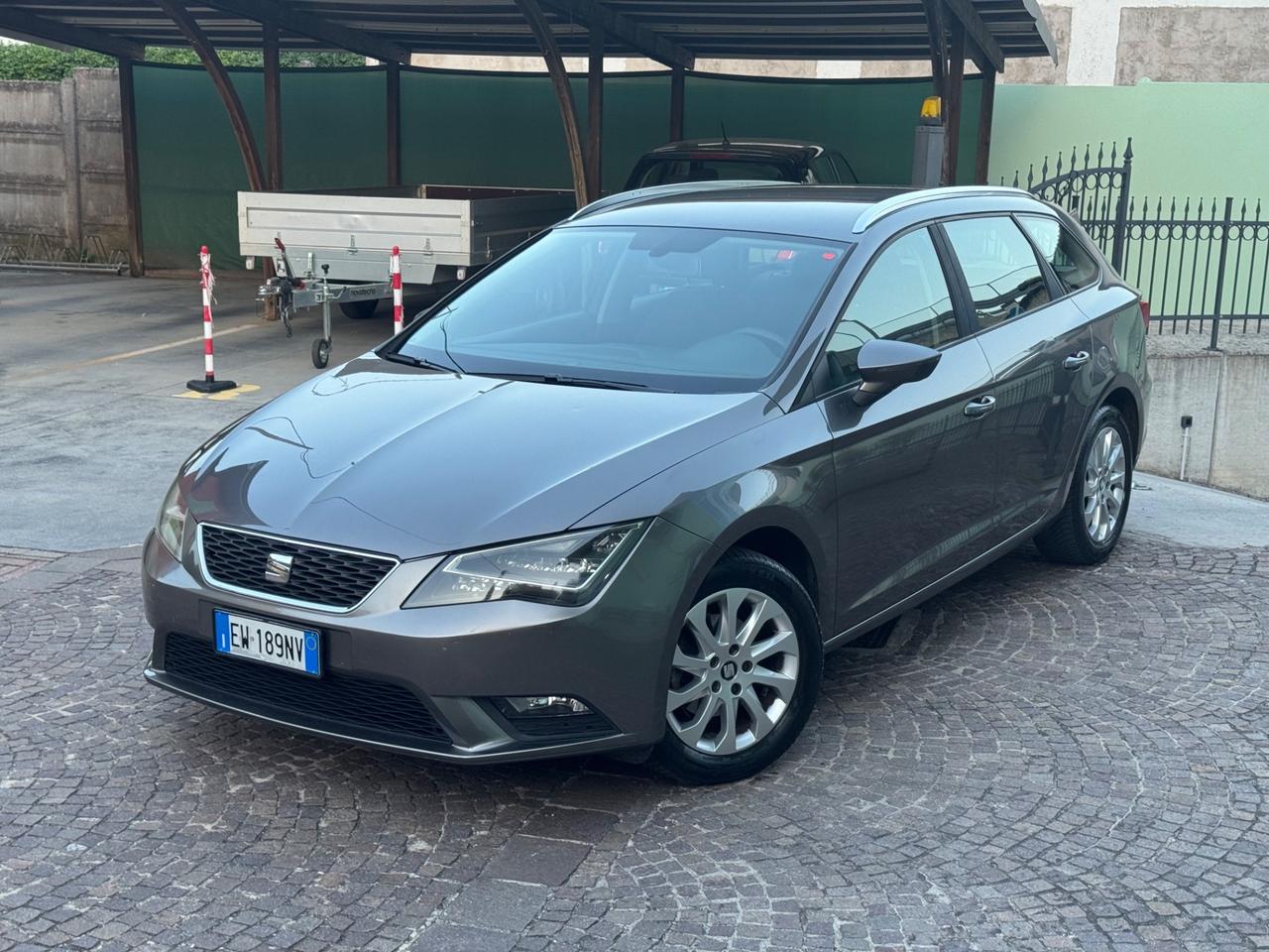 Seat Leon 1.6 TDI 105 CV DSG ST Start/Stop Style