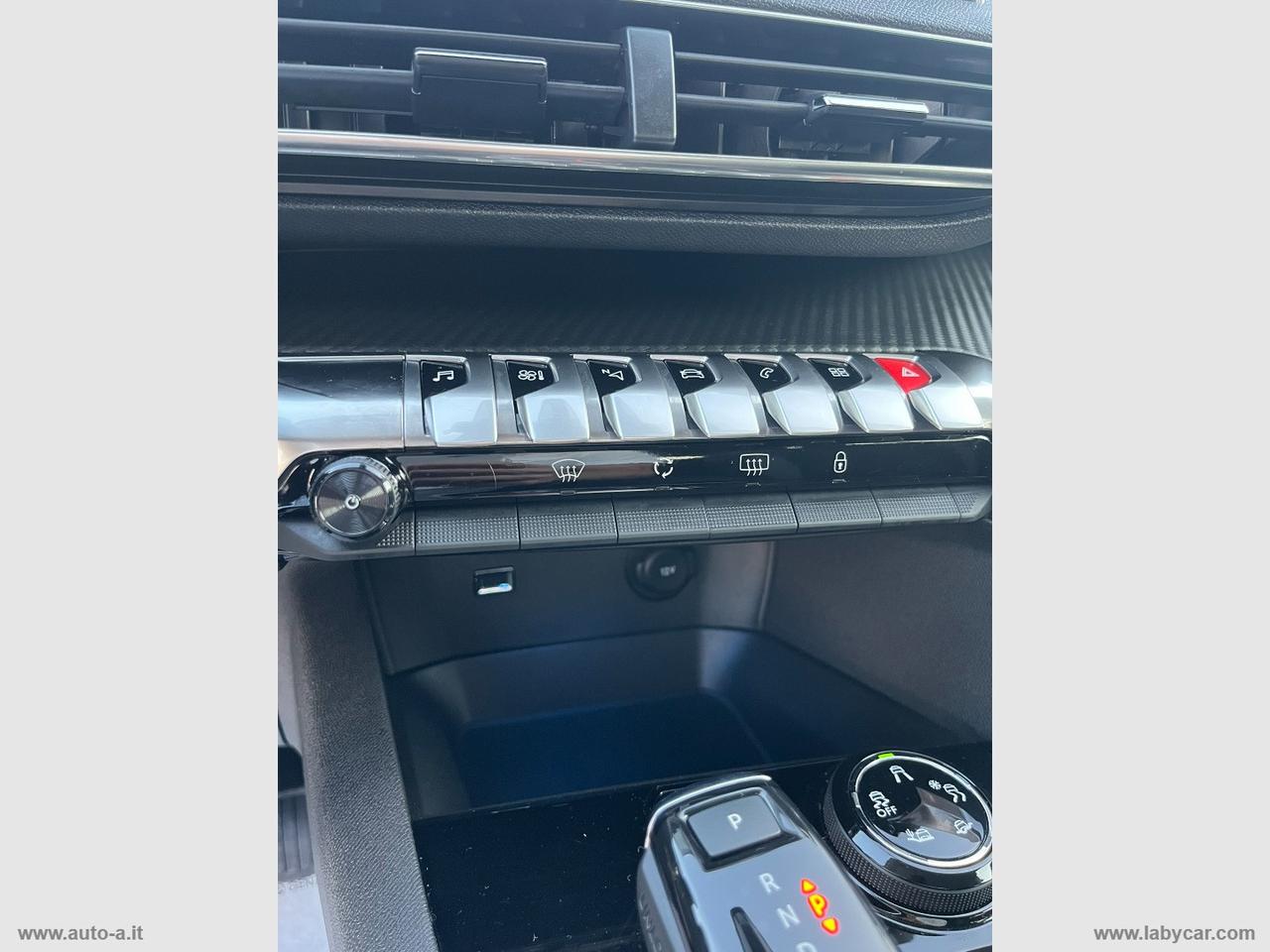 PEUGEOT 3008 BlueHDi 130 S&S EAT8 Allure