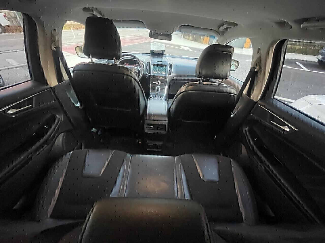 Ford Edge 2.0 TDCI 210 CV AWD Powershift ST Line