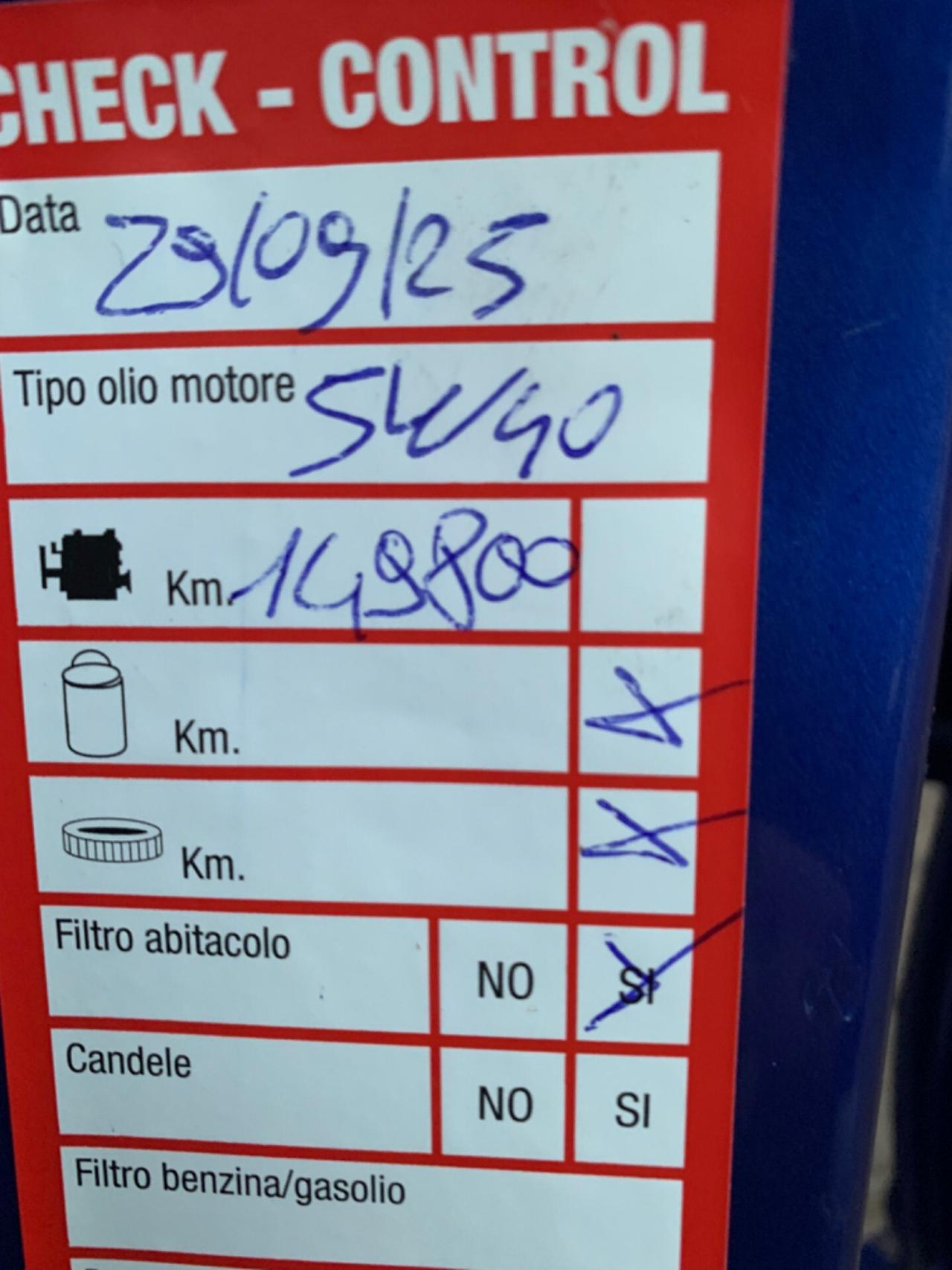 Mazda 2 Mazda2 1.3 16V 75CV 5p. Easy Cl. Gen'09