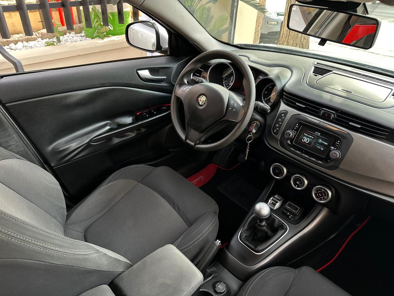 Alfa Romeo Giulietta 1.6JTDm 16V #11676