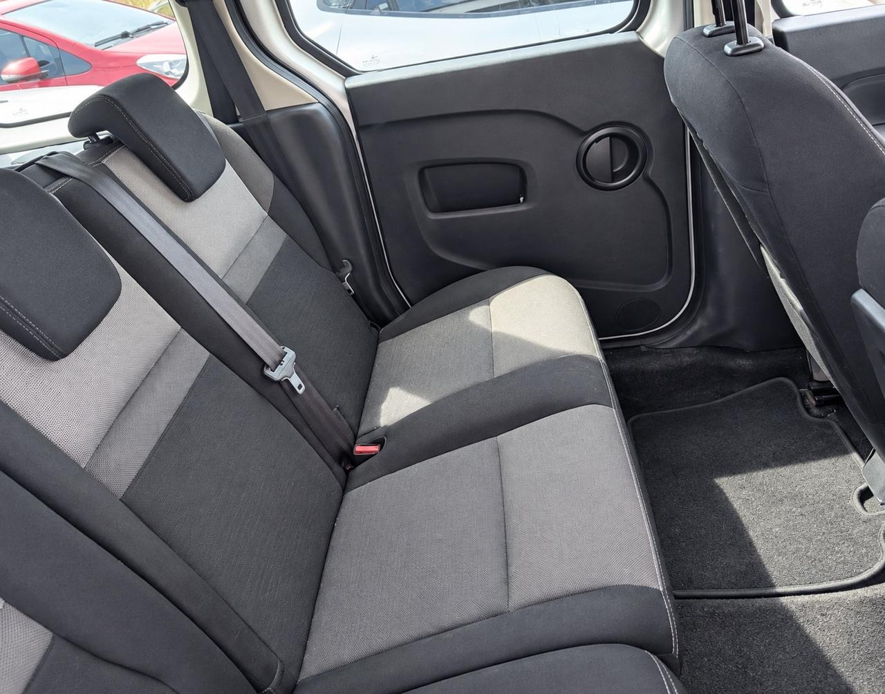 Renault Kangoo 1.5 dCi 95CV Limited N1 netto