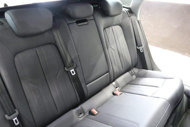 AUDI A6 Avant 40 2.0 TDI S tronic Business