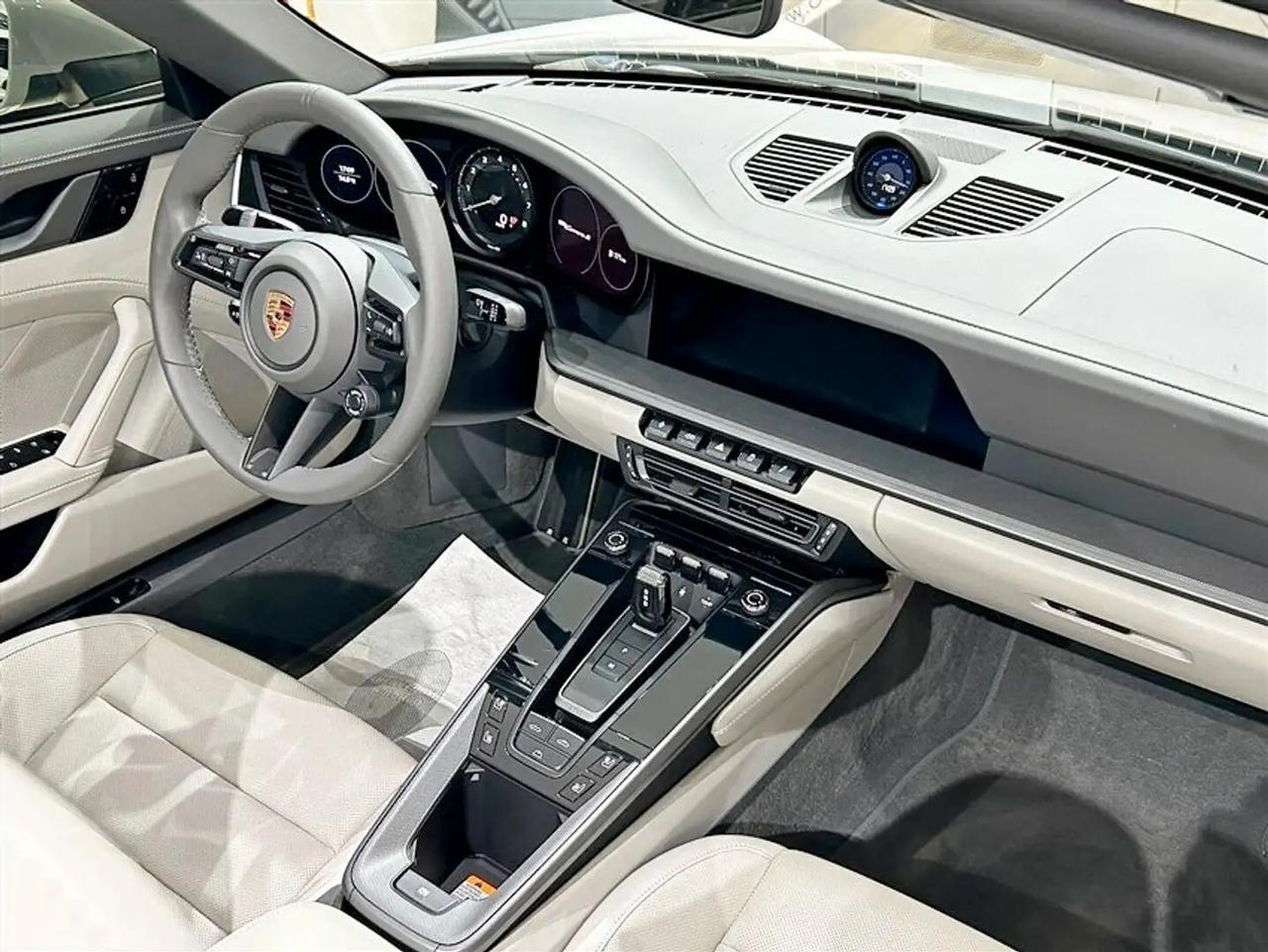 Porsche 911 Carrera S Cabriolet