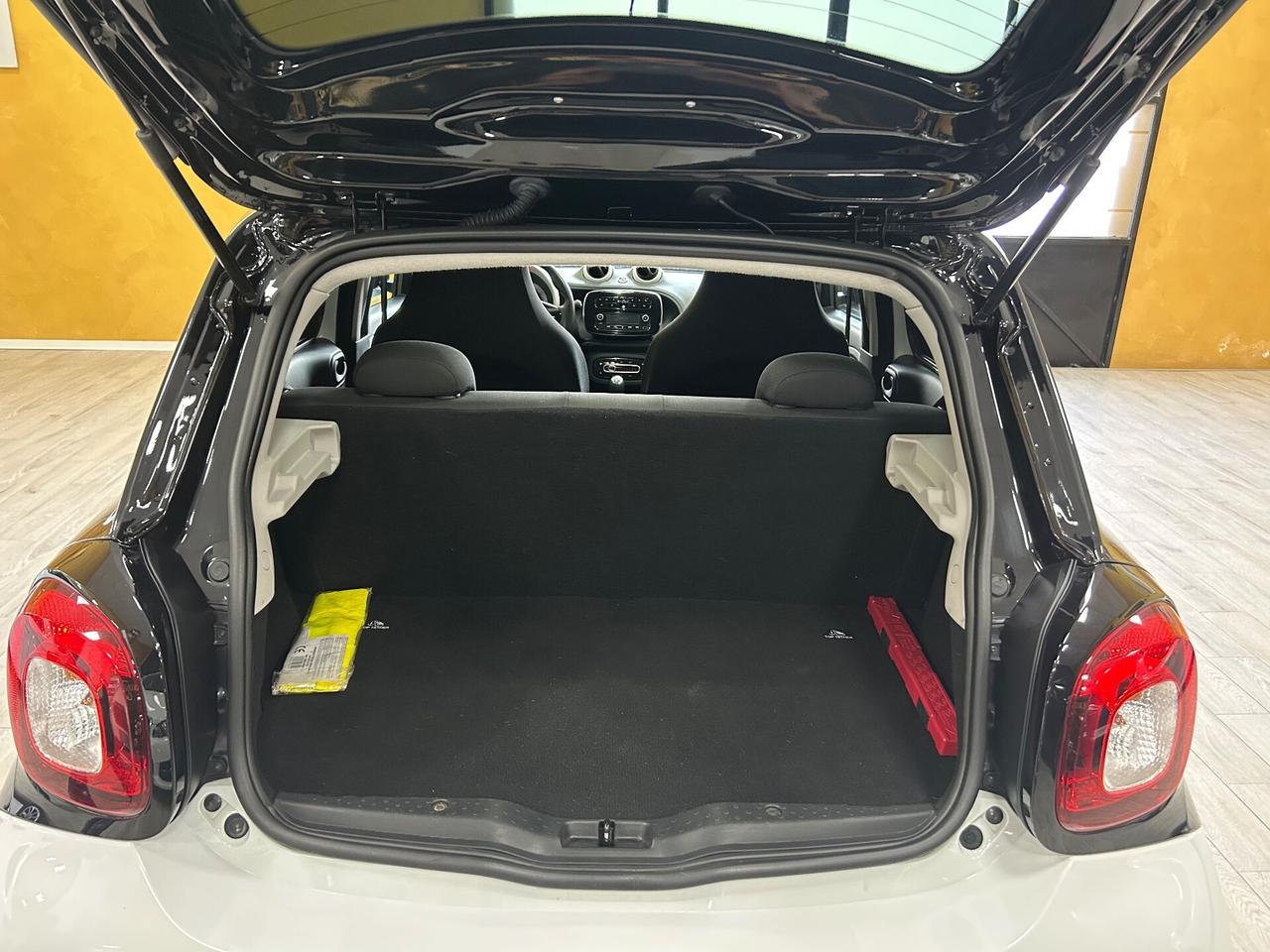 SMART FORFOUR 1.0 71 cv “LED/PDC/VETRI OSC”-2019