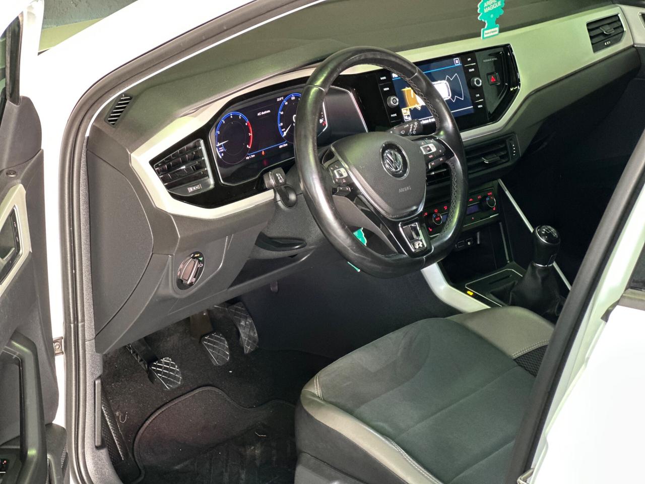 Volkswagen Polo 1.0 TSI 115 CV R-LINE