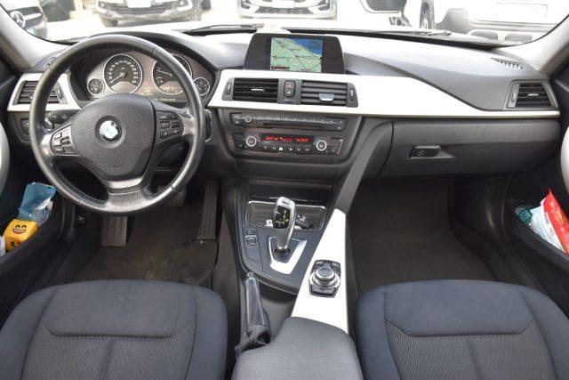 BMW 320 d Touring Business aut. *NAVIGATORE*