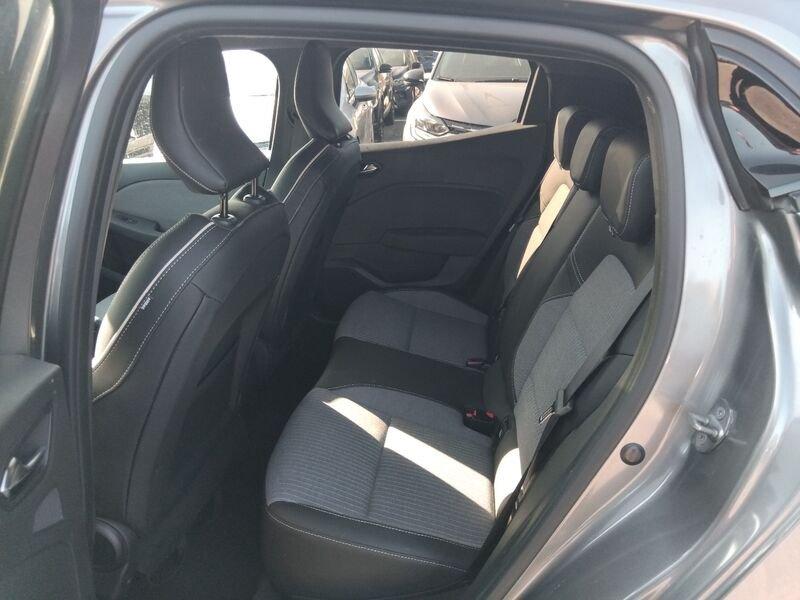 Renault Clio V 2023 1.0 tce Techno 90cv