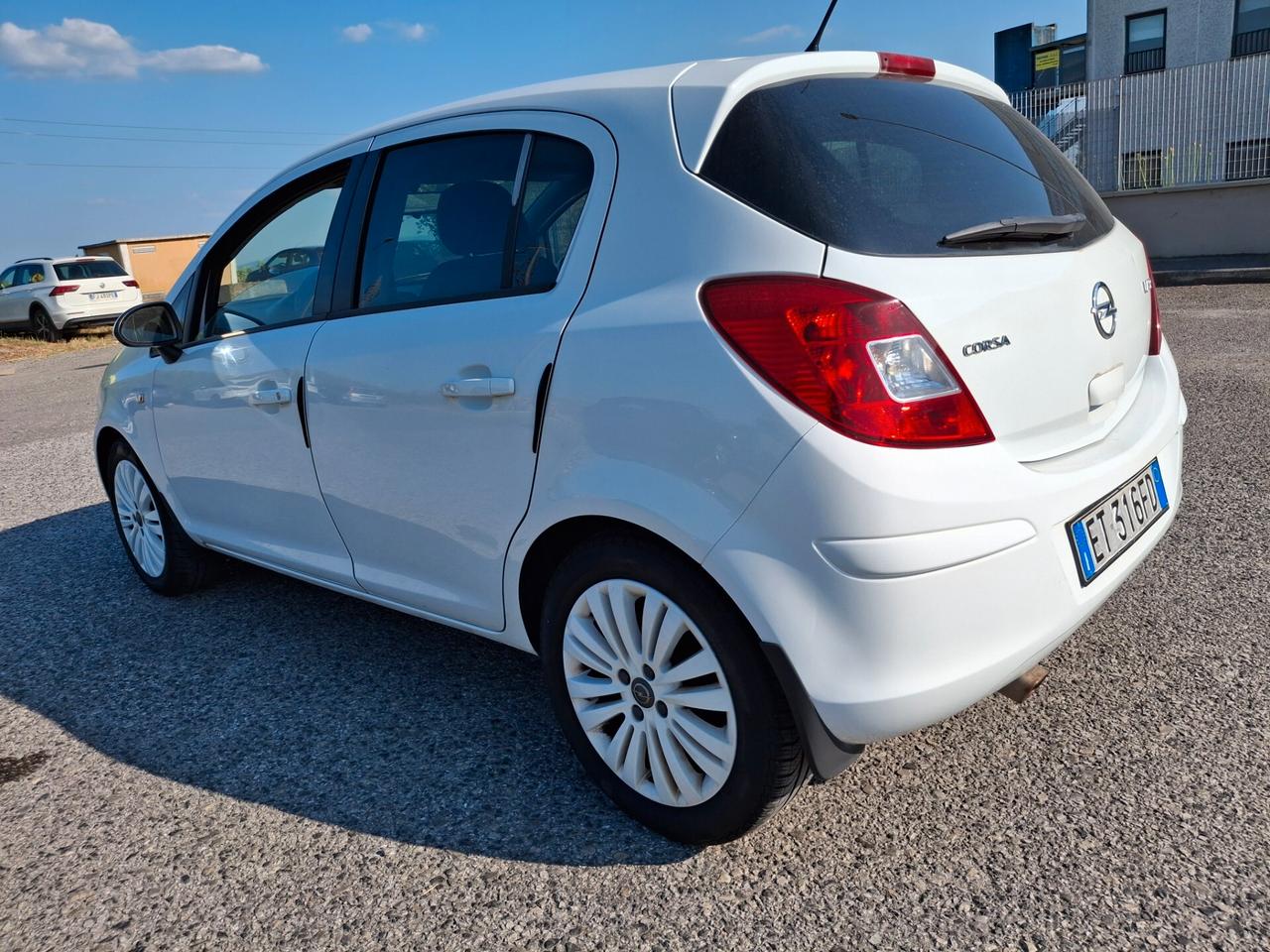 Opel Corsa 1.2-85CV. 5 Porte Benzina/GPL-TECH Edition