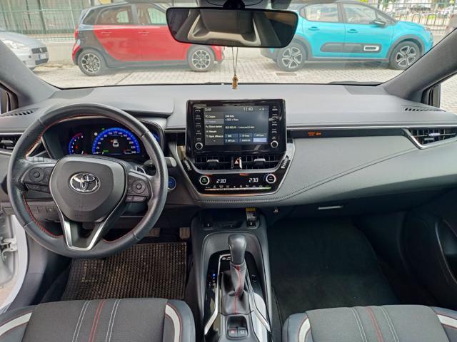 TOYOTA Corolla 2.0 Hybrid GR SPORT