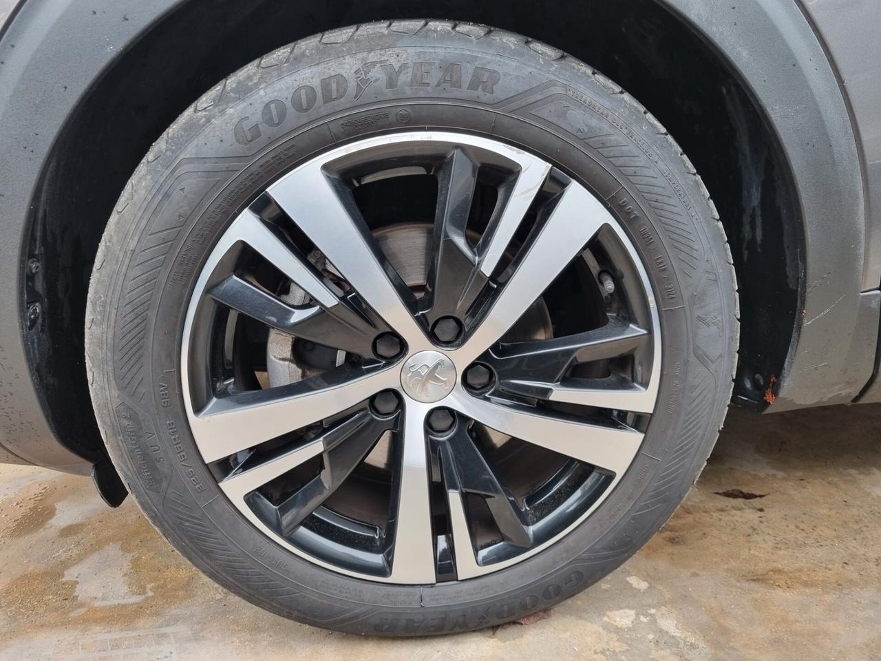 Peugeot 5008 BlueHDi 130 S&S EAT8 GT