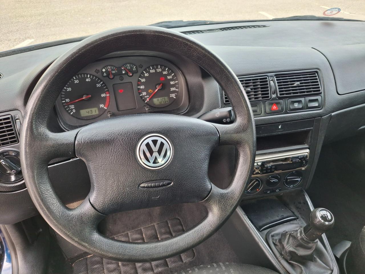 Volkswagen Golf 1.4 BENZINA-SOLO 81mila KM.