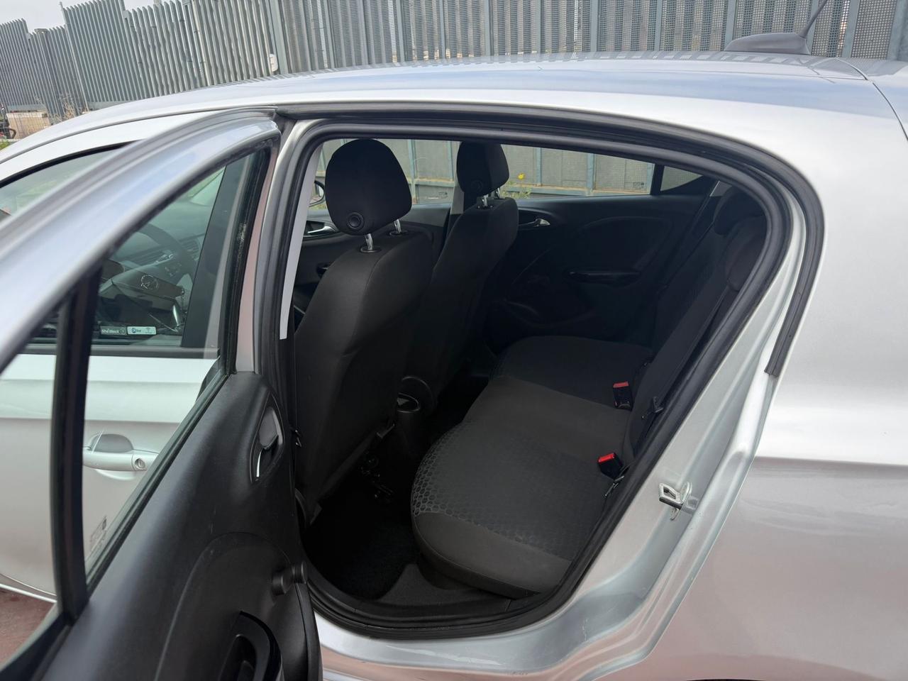 Opel Corsa 1.4 90CV GPL Tech 5 porte Innovation