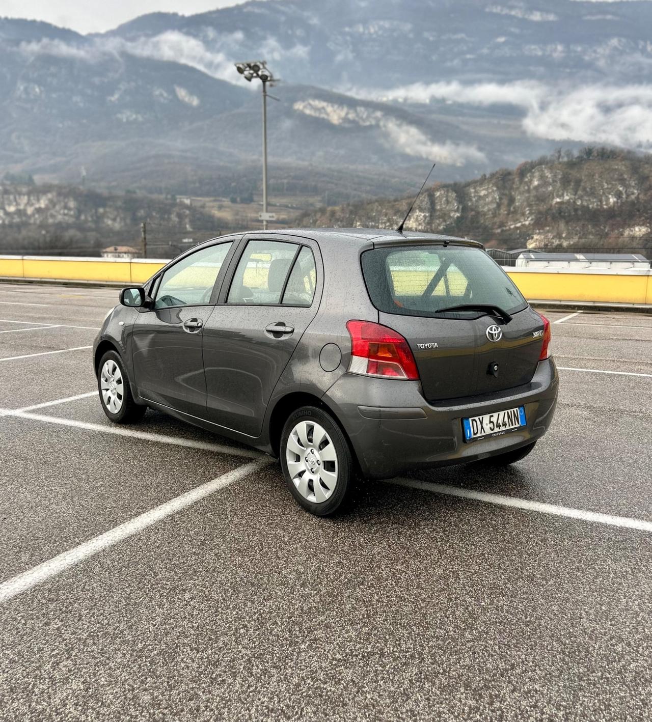 Toyota Yaris 1.0 5p Luxury Pack 2009 Neopatentati