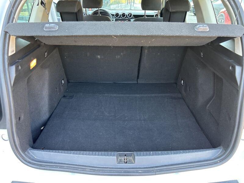 Dacia Duster II 2021 1.0 tce Comfort Gpl 4x2 100cv