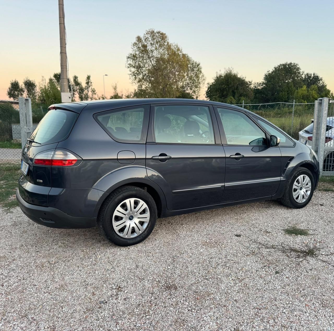Ford S-Max+ 2.0 TDCi 140CV DPF