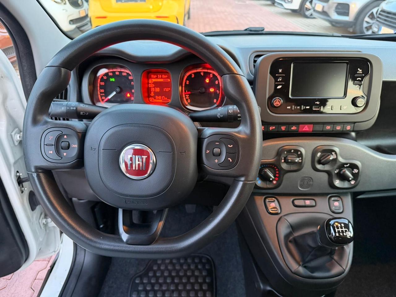Fiat Panda 1.0 FireFly S&S Hybrid immatricolata N1 IVA DEDUCIBILE