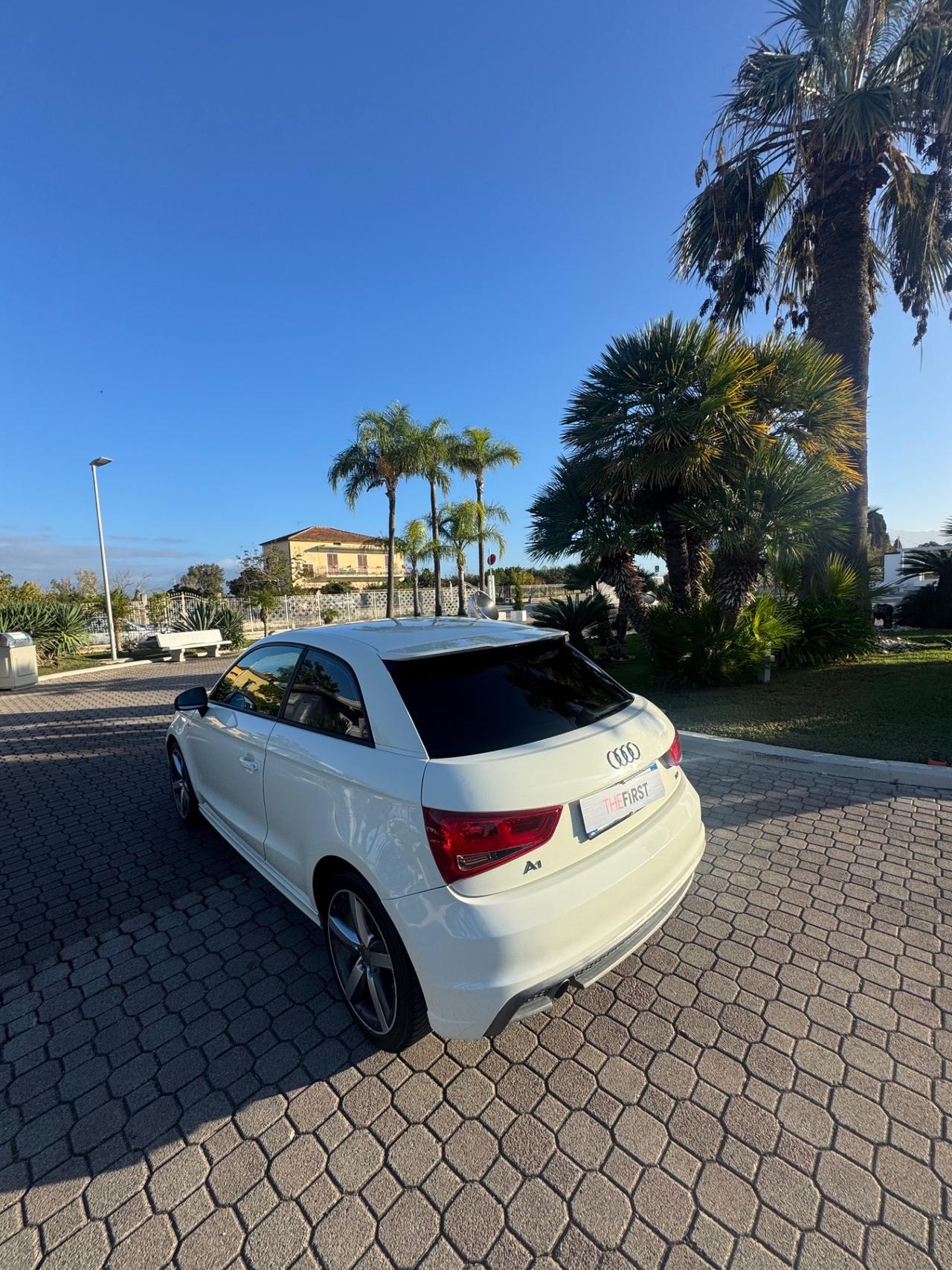Audi A1 1.6 TDI S tronic Ambition