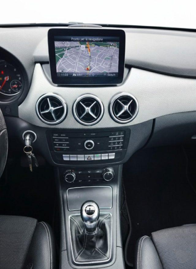 MERCEDES-BENZ B 180 CDI Premium Pelle Navi Telecamera