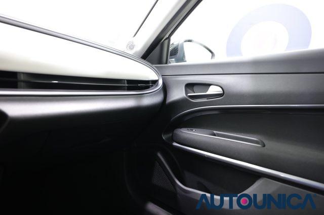FIAT 600 HYBRID 100 CV DCT MHEV FARI LED