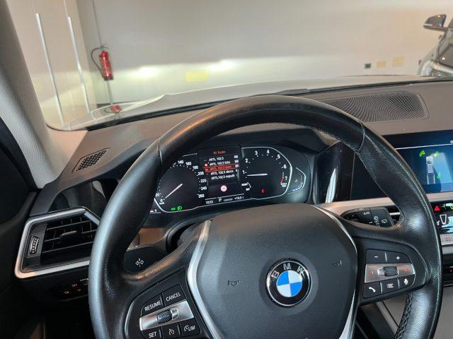 BMW 318 iA Touring Business Advantage StepTronic 156cv