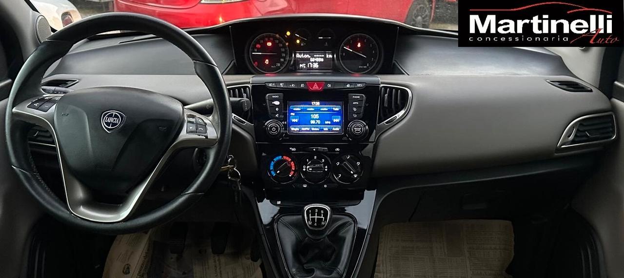 Lancia Ypsilon 1.2 69 CV 5 porte Gold