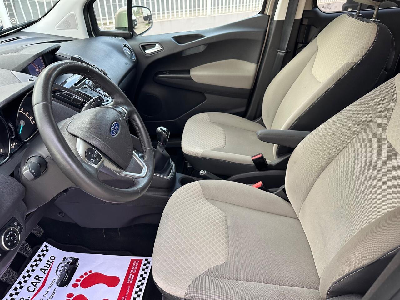 Ford Tourneo Courier 2015 1.6 TDCI 95 CV Titanium