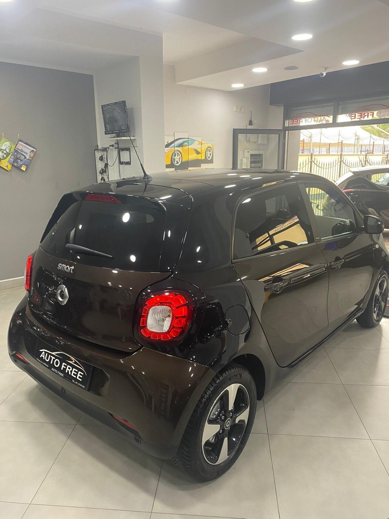 SMART FORFOUR 2019