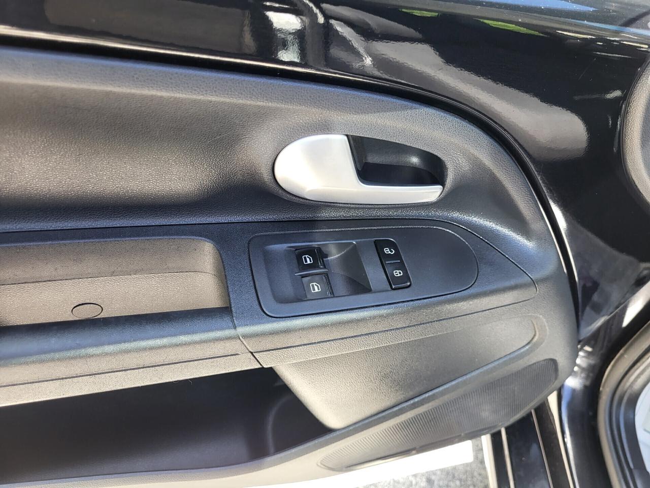 VOLKSWAGEN UP! ECO-FRENATA CITY-BOLLO 35 EURO-2 REVISIONI