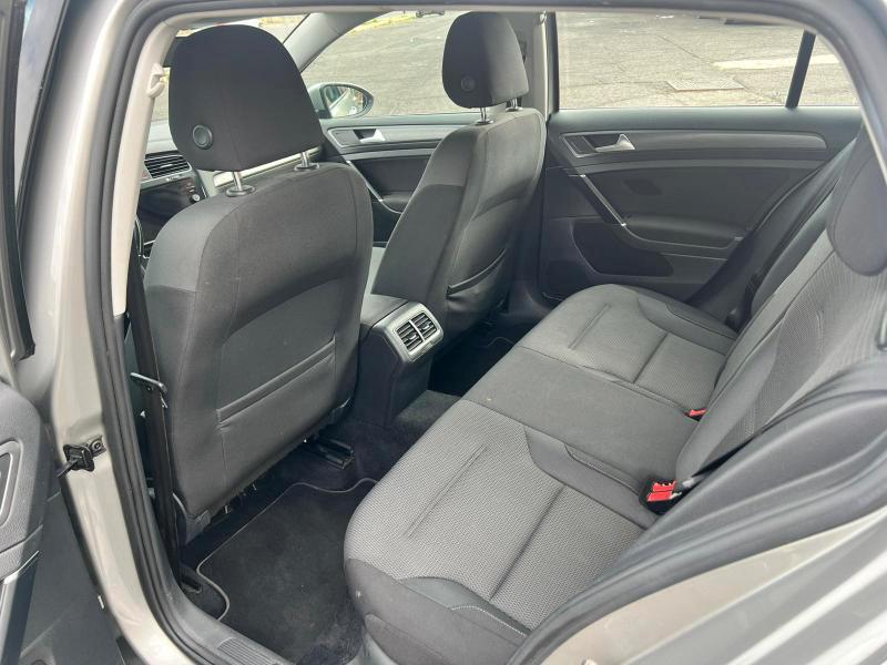 Volkswagen Golf 5 Porte Golf 5p 1.6 tdi CERCHI PDC NAV 115cv distr nuova!115cv