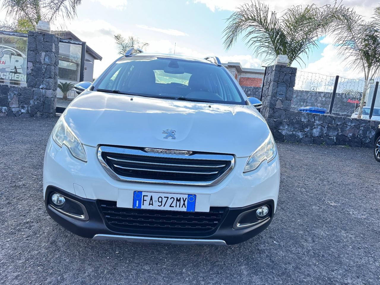 Peugeot 2008 BlueHDi 100 Allure